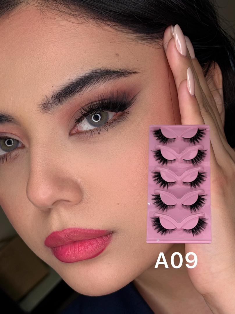 مژه ها رو روی چشم مدل ببین بعد بخر 